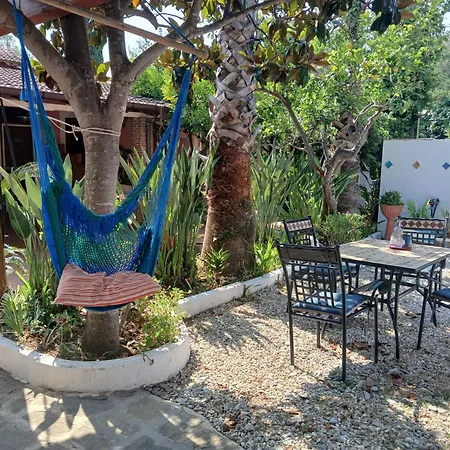 ゲストハウス La Capannina Cilento Cam N 8 *